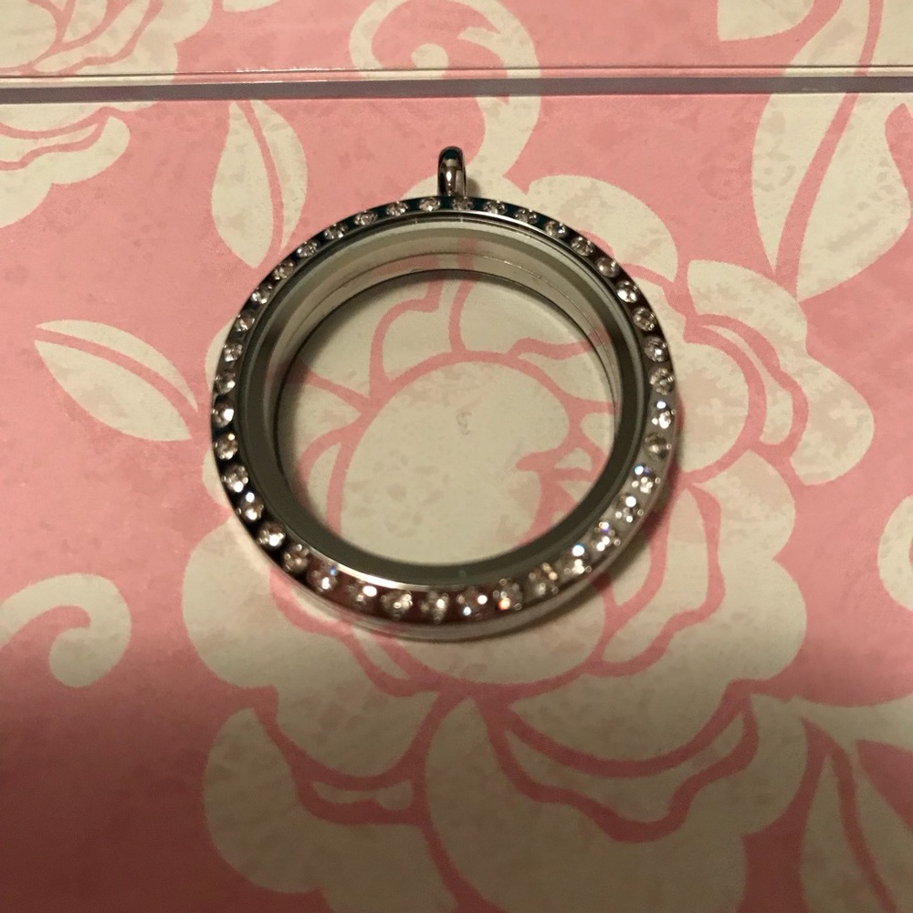 Origami Owl Silver locket w/ Crystals - Picture 2 of 5